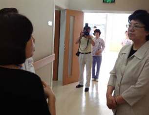 醫療監管機構負責人參觀天津美中宜和婦兒醫院